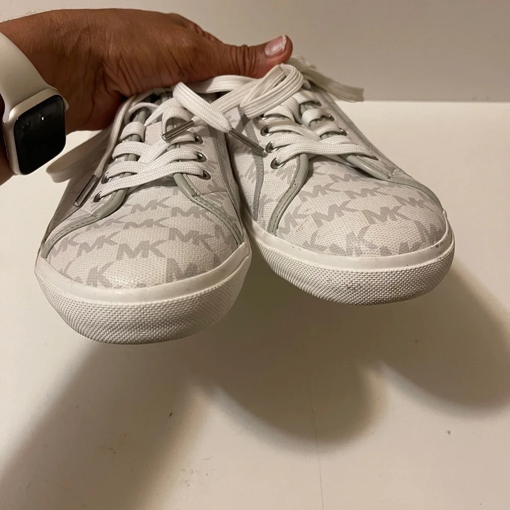 Michael Kors Gray Sneakers for Women. New conditions